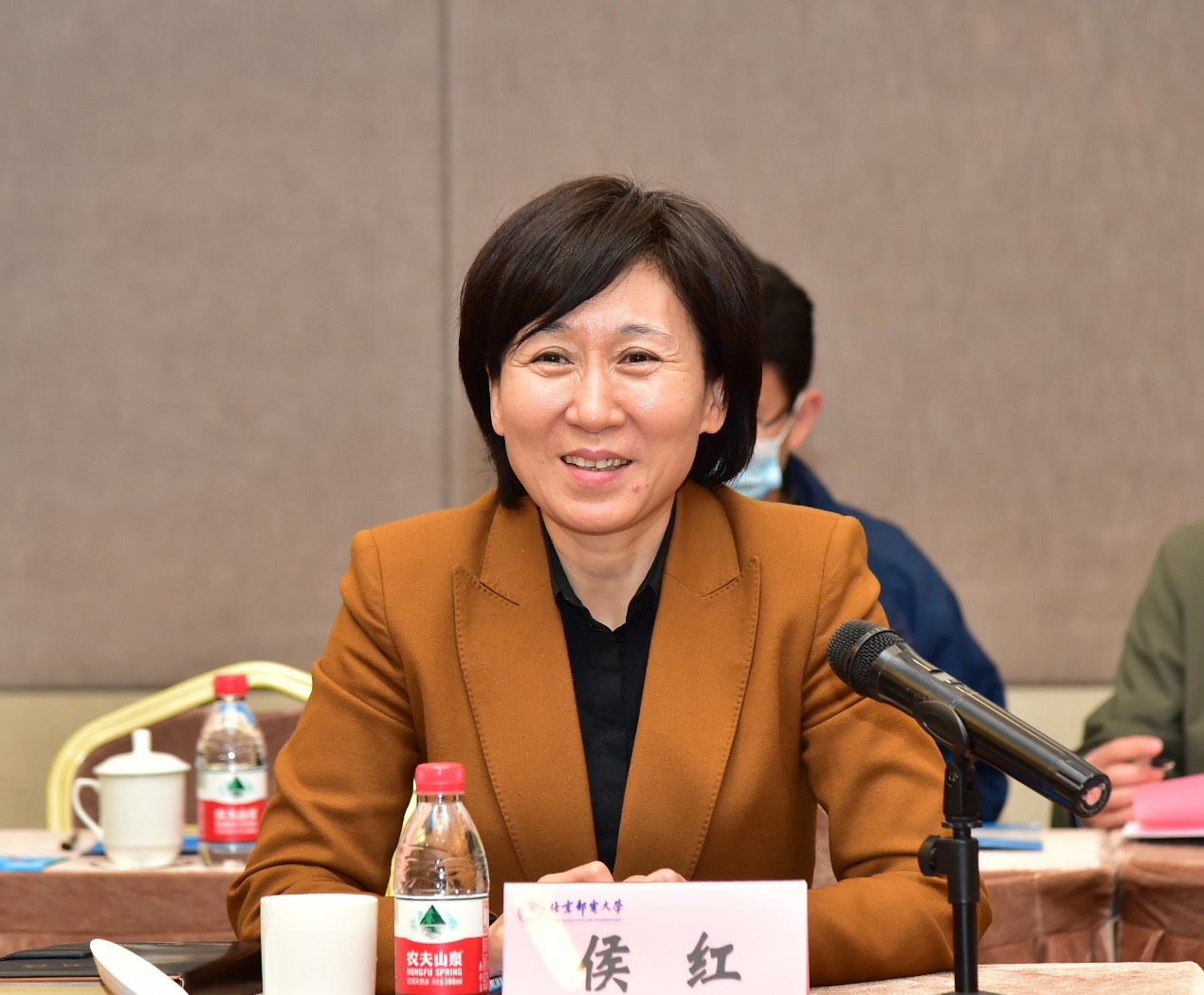 校长乔建永会见河南省郑州市市长侯红一行