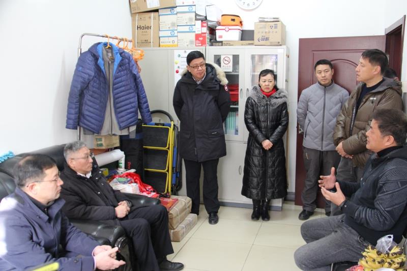 党委书记吴建伟一行慰问春节期间在岗干部职工并督导节日安全生产工作